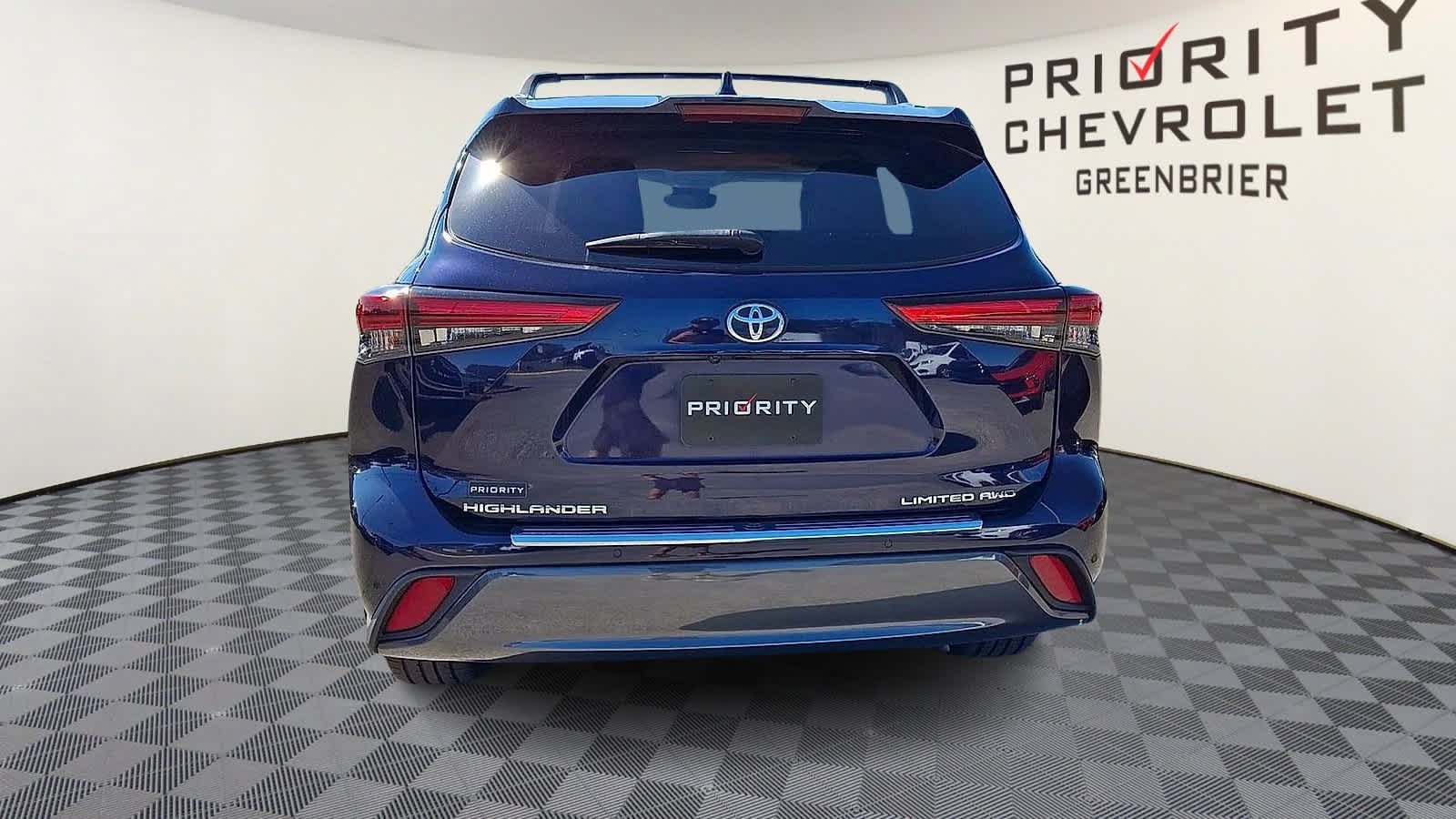 Used 2022 Toyota Highlander Limited AWD/4WD image 7