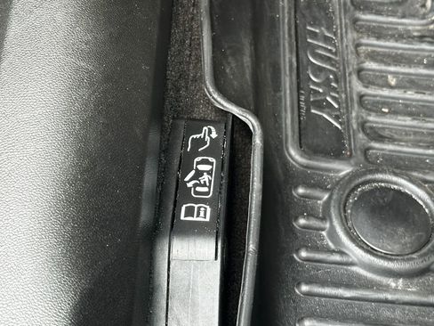 Used 2025 Chevrolet Corvette Stingray Preferred Cpe w/ 2LT image 50