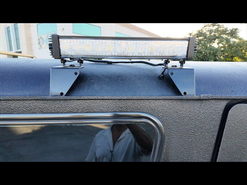 Used 1997 HUMMER H1 4-Door Wagon AWD/4WD image 40