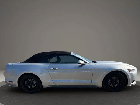 Used 2015 Ford Mustang Convertible w/ Equipment Group 051A RWD image 4