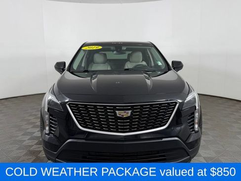 Used 2019 Cadillac XT4 Luxury w/ Cold Weather Package FWD image 2