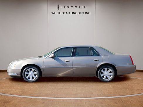 Used 2007 Cadillac DTS Luxury I FWD image 8