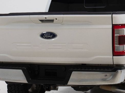 Used 2021 Ford F150 Lariat w/ Equipment Group 502A High AWD/4WD image 21