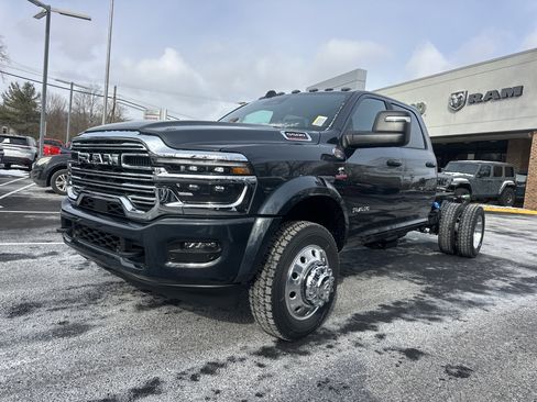 New 2026 RAM 5500 Laramie w/ Laramie Trim Package image 25