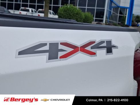 Certified 2020 Chevrolet Silverado 1500 Custom w/ Custom Value Package AWD/4WD image 33