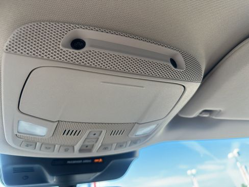 Used 2024 Ford Expedition Max Limited image 25