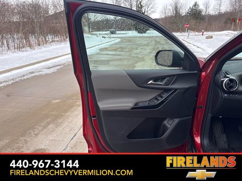 New 2026 Chevrolet Equinox LT w/ Convenience Package II image 13