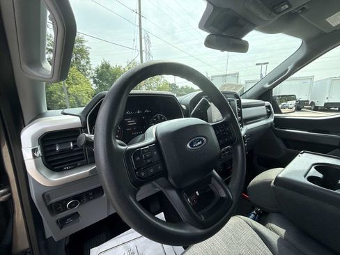 Used 2021 Ford F150 XLT AWD/4WD image 10