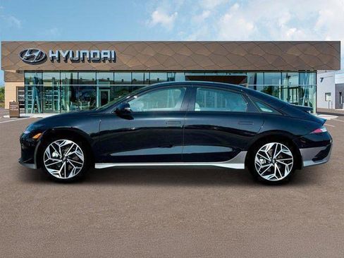 New 2025 Hyundai Ioniq 6 Limited image 4