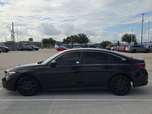 Used 2025 Honda Civic LX image 6