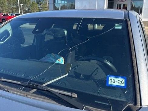 Used 2020 Toyota Tacoma TRD Off-Road image 7