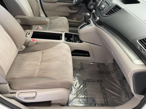 Used 2014 Honda CR-V LX image 29