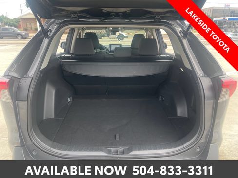 Used 2025 Toyota RAV4 XLE FWD image 20