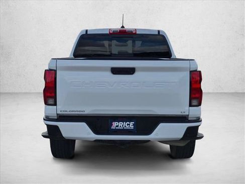 Used 2023 Chevrolet Colorado LT w/ LT Convenience Package II RWD image 6