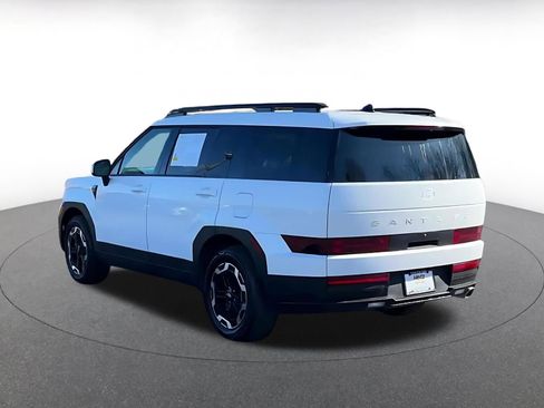 Used 2025 Hyundai Santa Fe SEL image 10