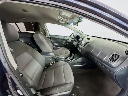Used 2018 Kia Forte LX w/ LX Popular Plus Package FWD image 25