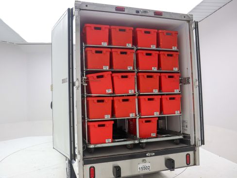 Used 2024 Ford E-350 and Econoline 350 Super Duty w/ Power Windows & Locks Group RWD image 10