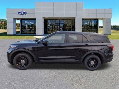 New 2026 Ford Explorer 4WD Police Interceptor image 7