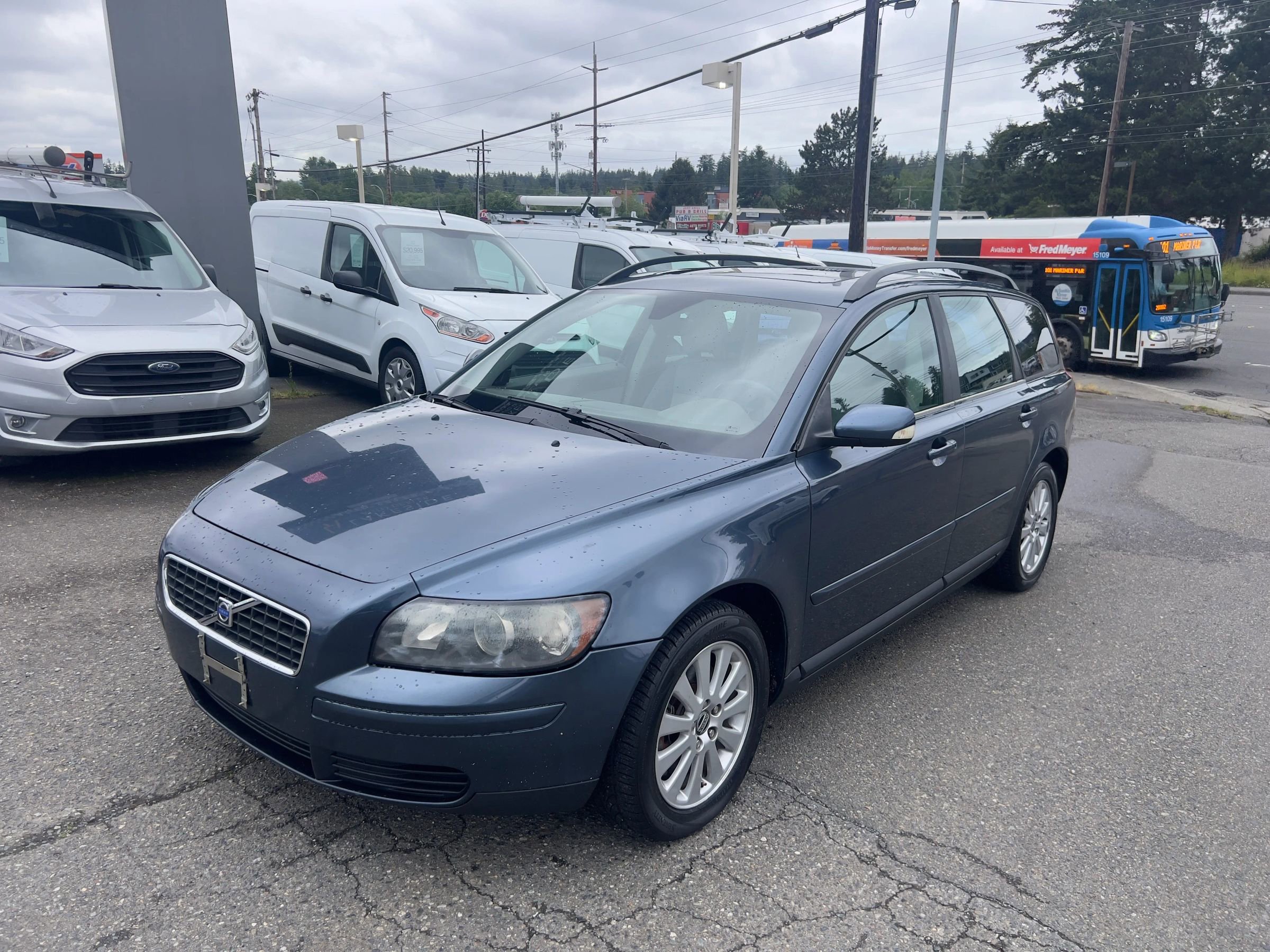 Used 2005 Volvo V50 2.4i FWD image 1