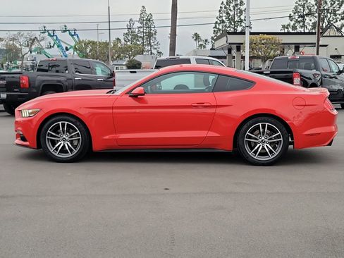 Used 2016 Ford Mustang Coupe image 26