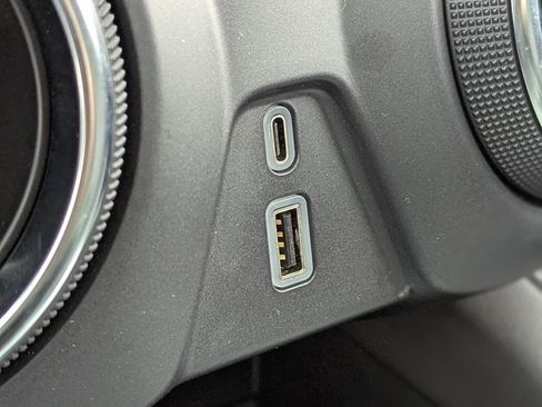 Used 2024 Chevrolet Blazer LT image 23