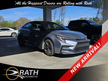 Used 2025 Toyota Corolla SE