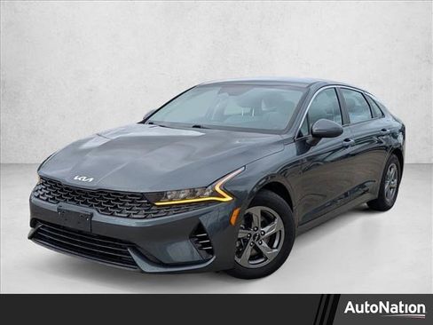 Used 2022 Kia K5 LXS FWD image 1