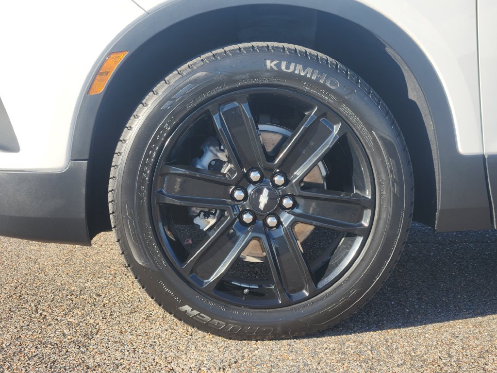 Used 2021 Chevrolet Blazer LT FWD image 10
