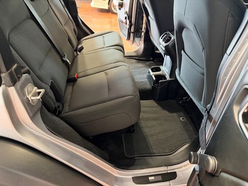 Used 2020 Jeep Wrangler Unlimited Sport AWD/4WD image 22