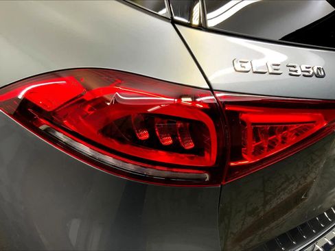 Certified 2023 Mercedes-Benz GLE 350 4MATIC image 26