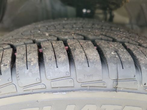 Used 2024 Toyota Corolla LE image 27