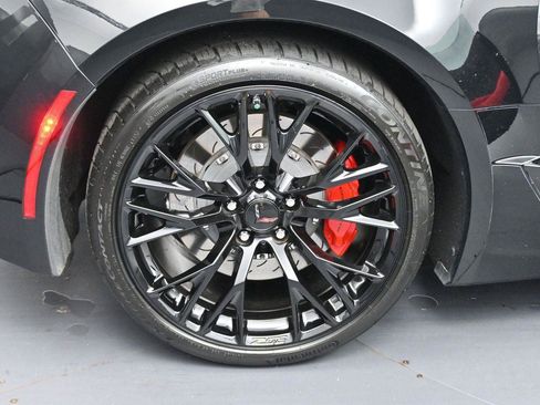 Used 2019 Chevrolet Corvette Z06 RWD image 28