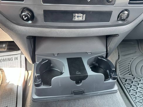 Used 2006 Dodge Ram 1500 Truck SLT RWD image 50