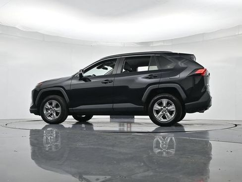 Used 2023 Toyota RAV4 XLE AWD/4WD image 39