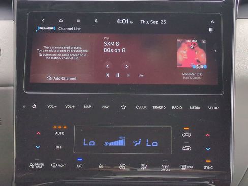 Certified 2024 Hyundai Tucson Blue image 17