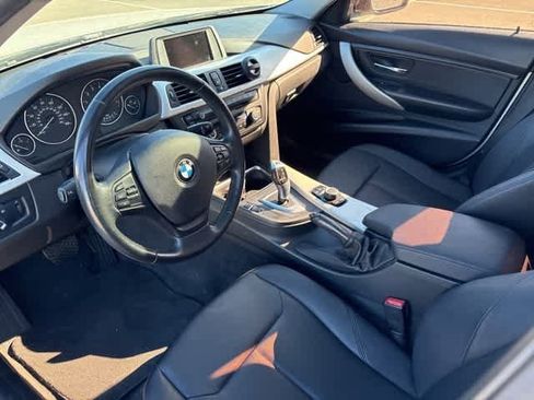 Used 2015 BMW 320i xDrive 320i xDrive image 9