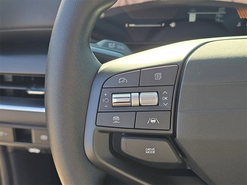 New 2025 Kia K4 LXS image 32