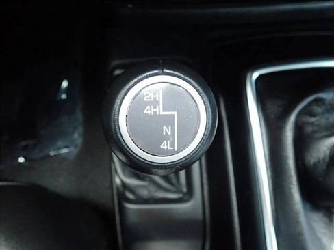 Used 2022 Jeep Wrangler Unlimited Sahara AWD/4WD image 22