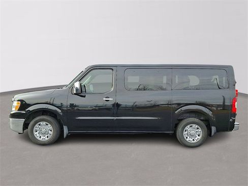 Used 2015 Nissan NV 3500 SL w/ Technology Package image 7