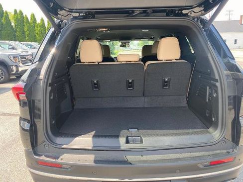 New 2025 Buick Enclave Preferred w/ Power Package image 5