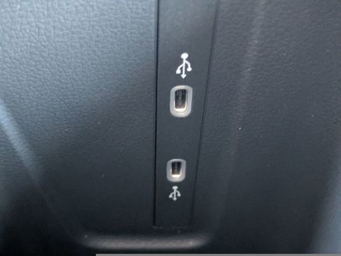 New 2026 Volkswagen Tiguan SE R-Line image 22