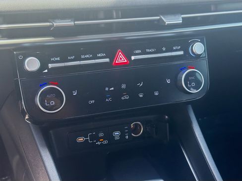 Used 2025 Hyundai Tucson XRT FWD image 12