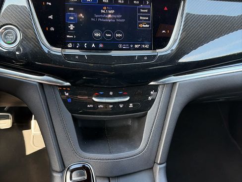 Used 2023 Cadillac XT6 Sport w/ Technology Package AWD/4WD image 13