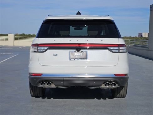 New 2026 Lincoln Aviator Reserve w/ Illumination Package image 6