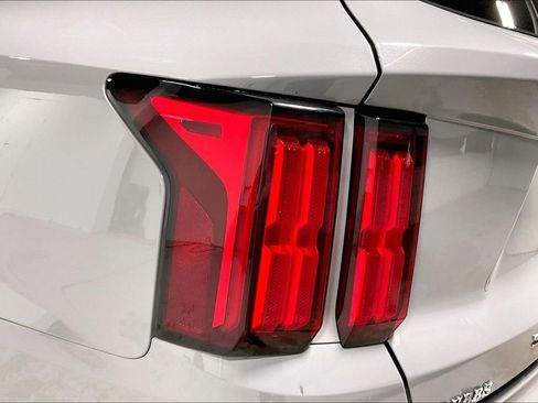 Used 2022 Kia Sorento SX image 39