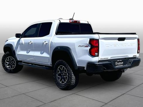 Used 2025 Chevrolet Colorado ZR2 w/ Technology Package image 12