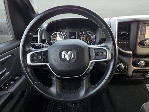 Used 2022 RAM 1500 Big Horn AWD/4WD image 11