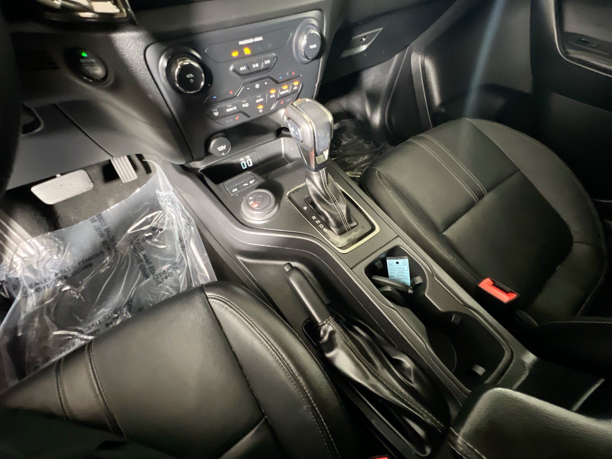 Used 2023 Ford Ranger Lariat w/ Technology Package AWD/4WD image 25
