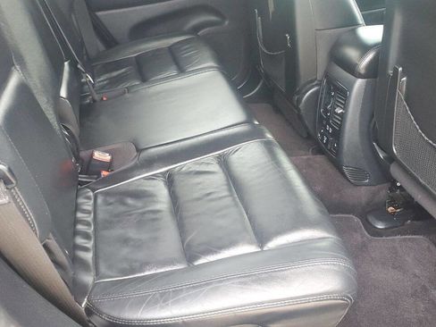 Used 2018 Jeep Grand Cherokee Limited image 22