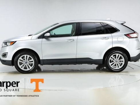 Used 2017 Ford Edge SEL w/ Equipment Group 201A AWD/4WD image 39